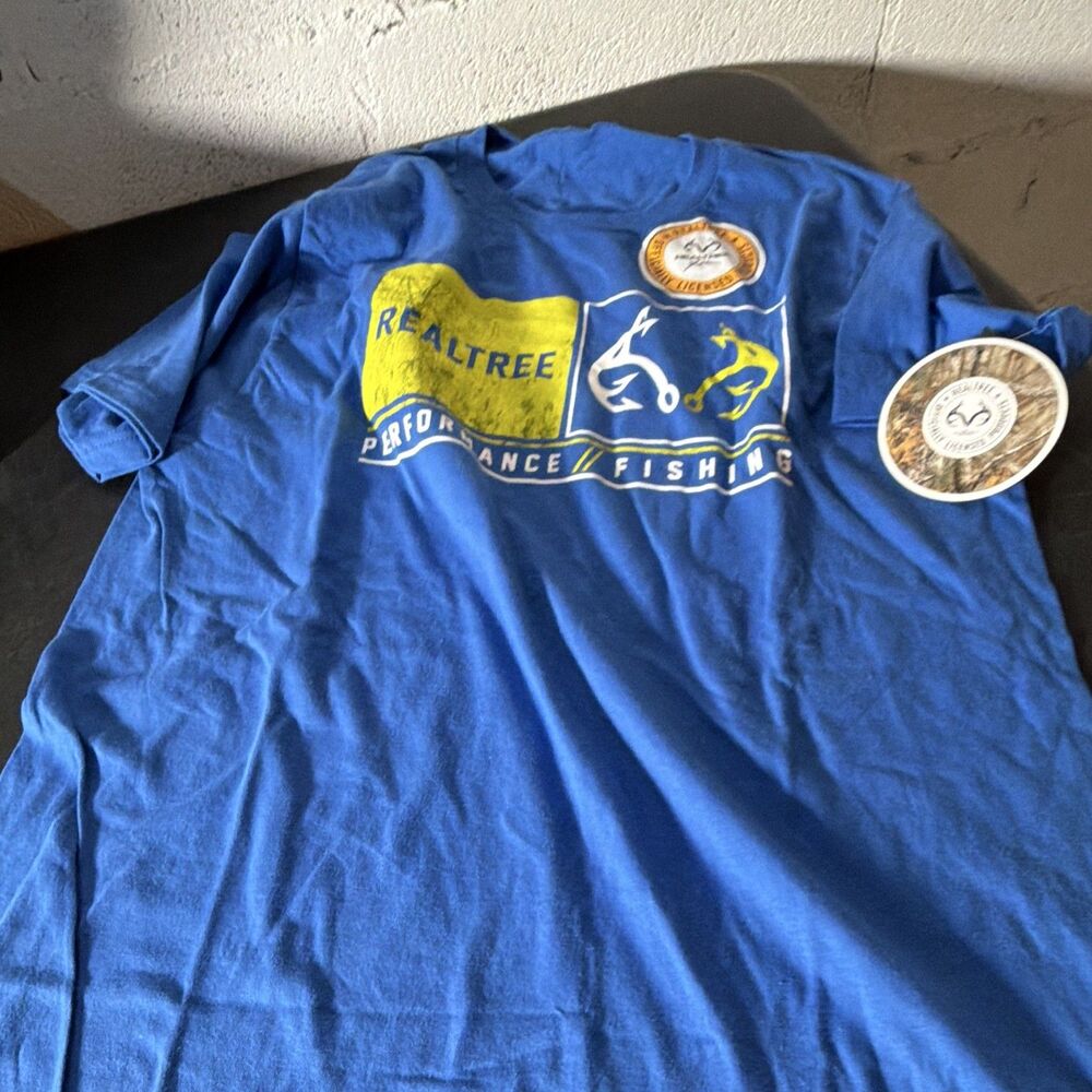 Realtree Fishing M Blue Short Sleeve Crew Neck Logo Graphic Performance T-Shirt